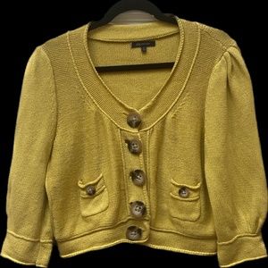 Gorgeous chunky knit Ann Klein cropped sweater in mustard